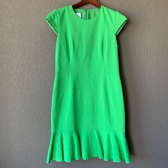 Akris Punto green crew neck size 8 sheath dress
